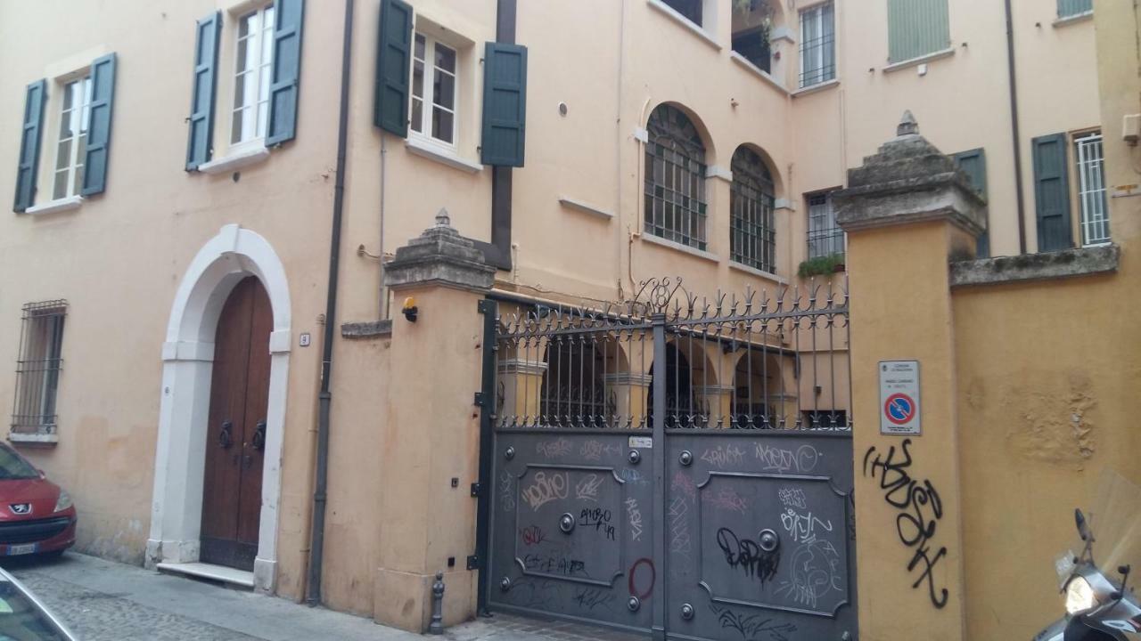 Mandria Apartments 1 2 Bologna Eksteriør bilde